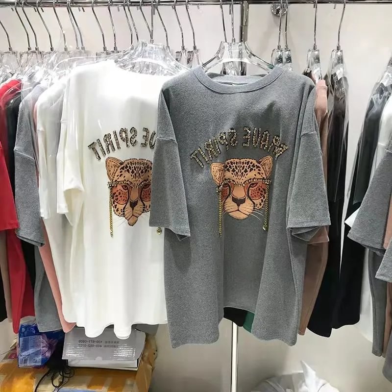VINESU A28 - Rhinestone Leopard Head Chain Oversized Tee, Brave Spirit Graphic Print T-Shirt