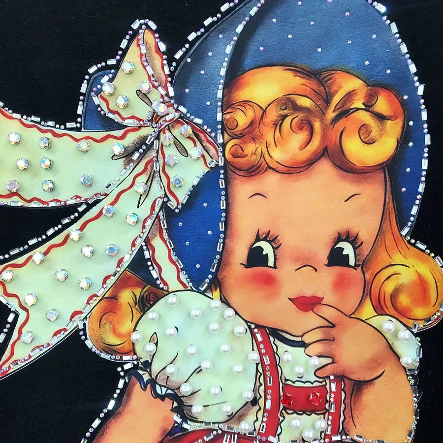 VINESU A19 - Vintage Girl & Doll Pearl & Rhinestone Embellished Cotton T-Shirt