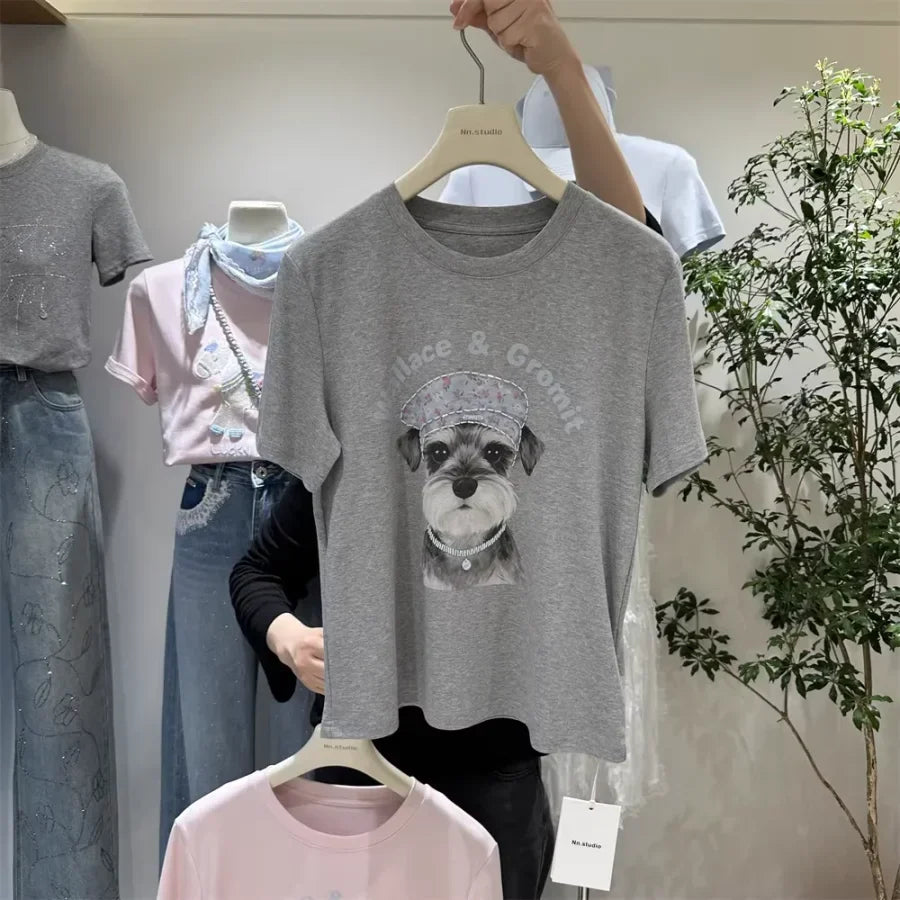 A124 - Wallace & Gromit Schnauzer Graphic T-Shirt - Floral Beret Dog Print Tee with Beaded Embroidery - Y2K Aesthetic Cotton Top