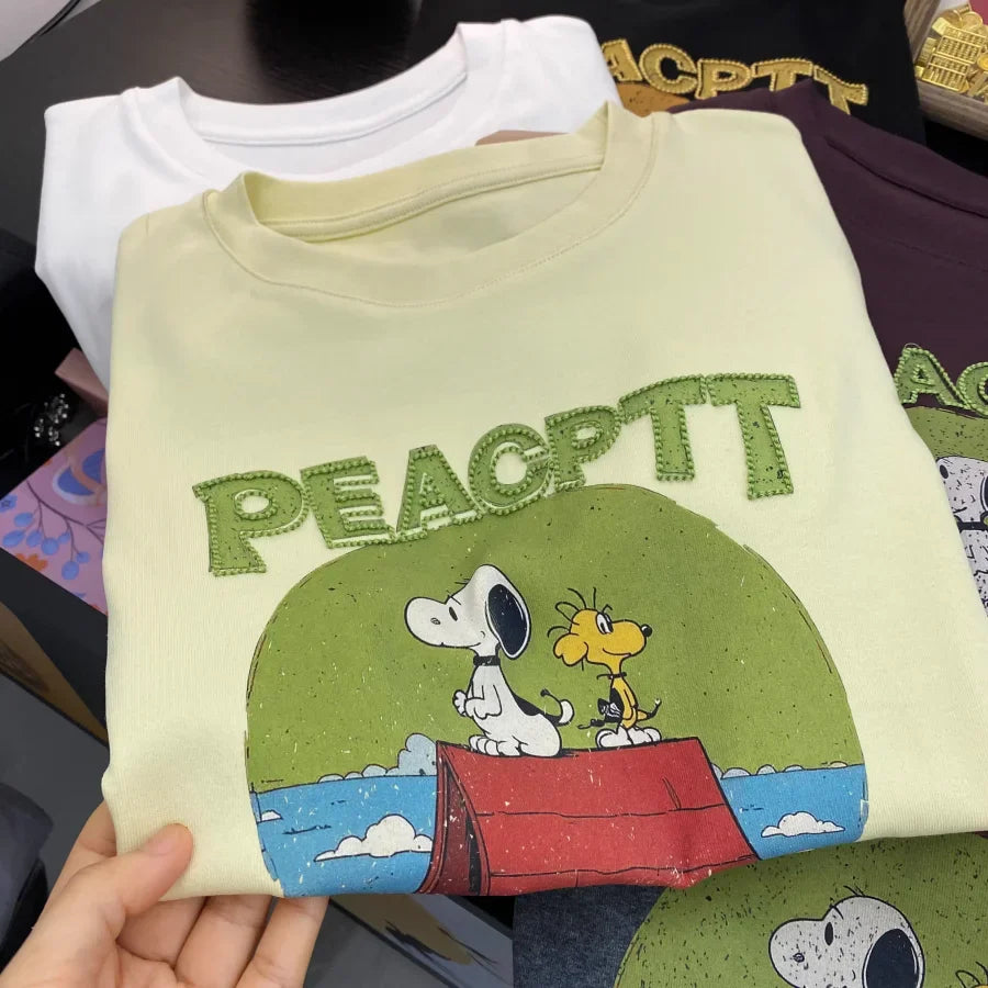 A148 - Snoopy Vintage Retro Comic Oversized Tee - Hand-Embroidered Lettering & Graphic T-Shirt
