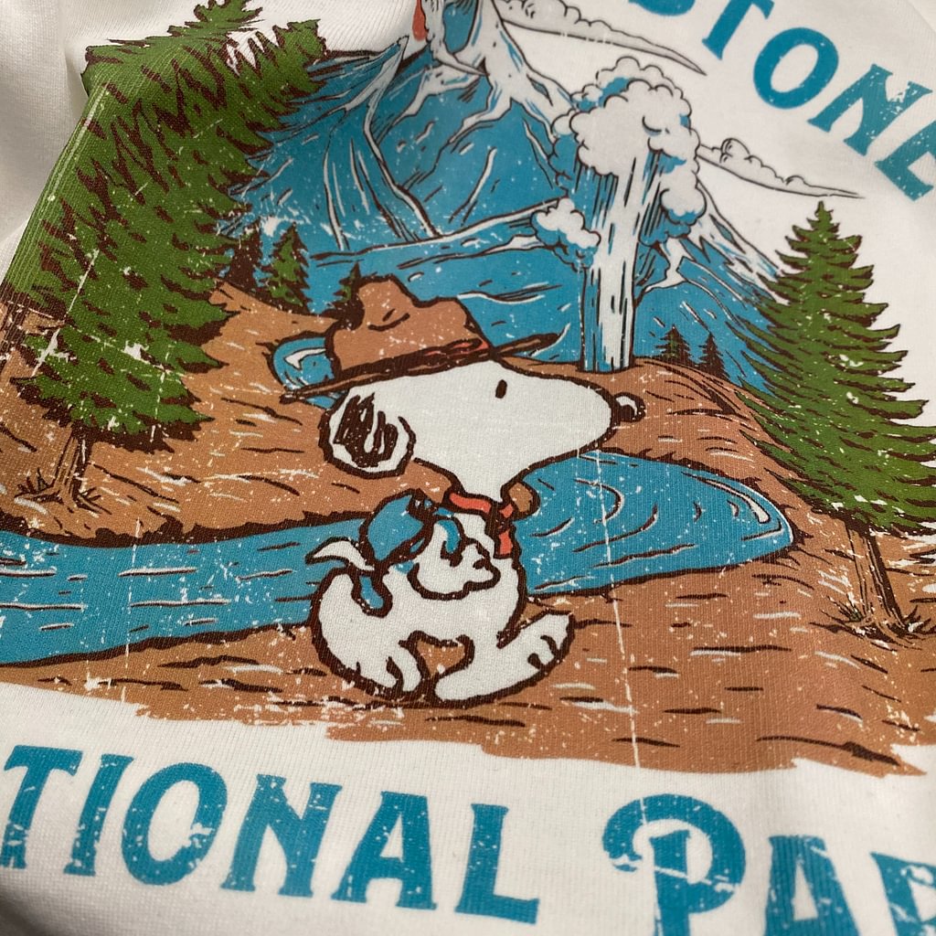 A184 - Vintage Snoopy Graphic Tee - 220g Premium Heavyweight Cotton - Retro Peanuts Aesthetic Streetwear T-Shirt