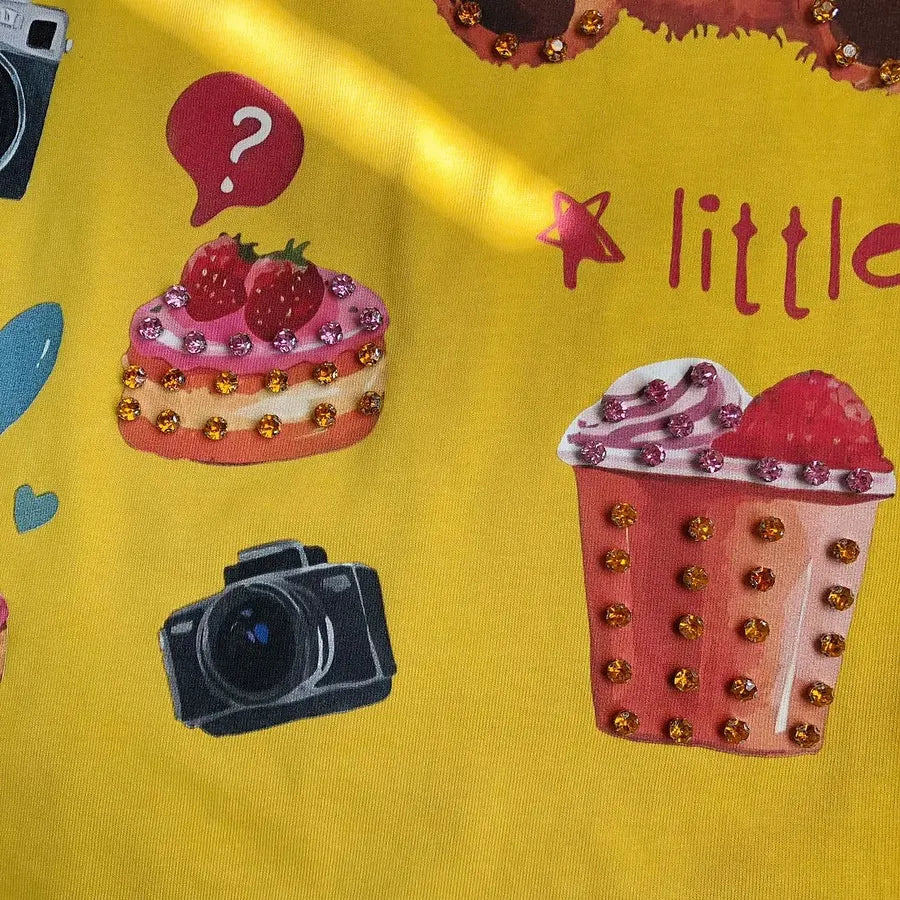 VINESU A17 - "Sweet" Bear Hand-Embellished T-Shirt