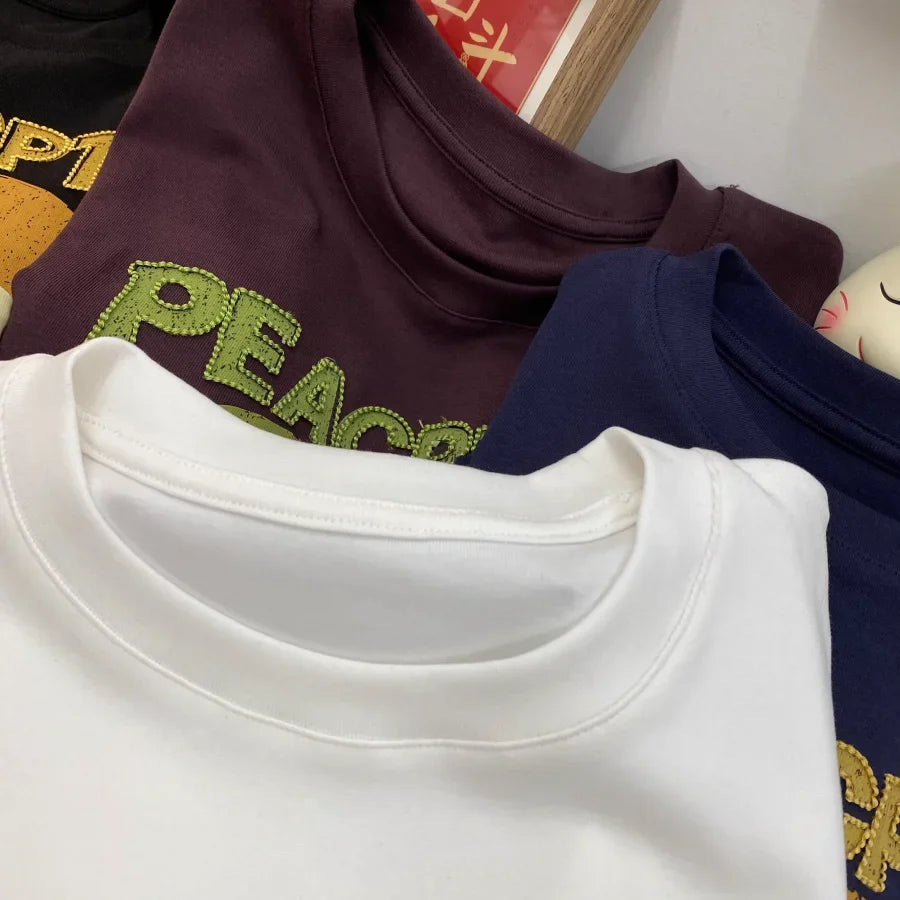 A148 - Snoopy Vintage Retro Comic Oversized Tee - Hand-Embroidered Lettering & Graphic T-Shirt