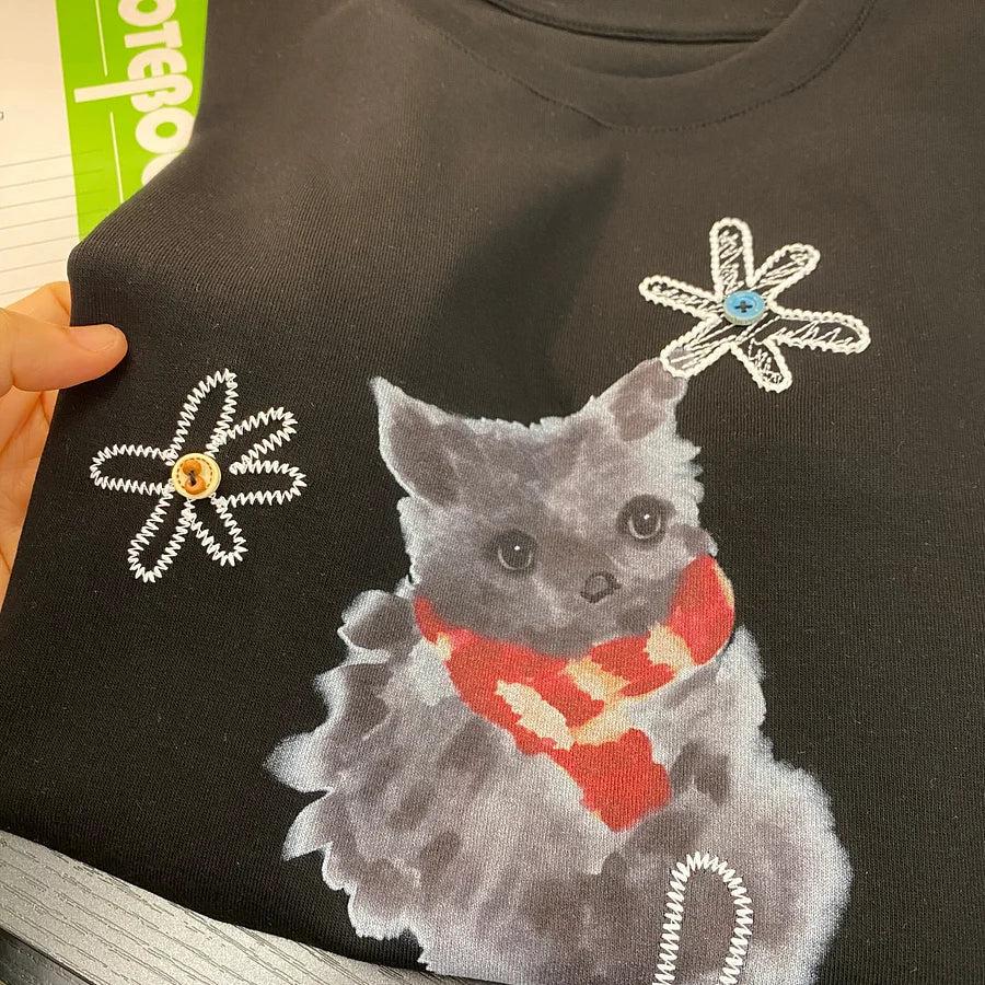 A190 - Vintage Kitten Graphic Tee - 220g Premium Heavyweight Cotton