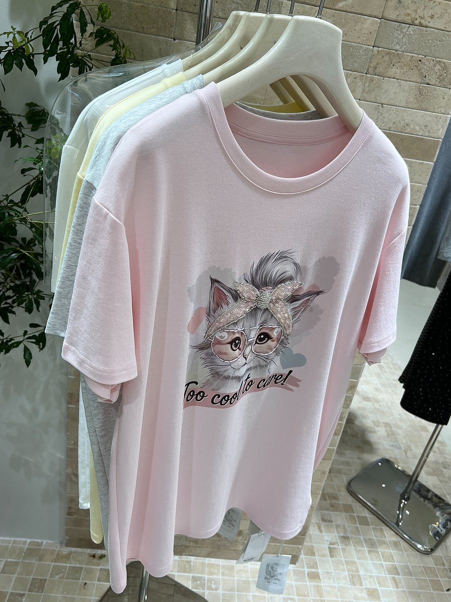 A183 - Cool Cat Graphic Tee - Hand-Embroidered Crystal Beaded Detail - 220g Premium Heavyweight Cotton