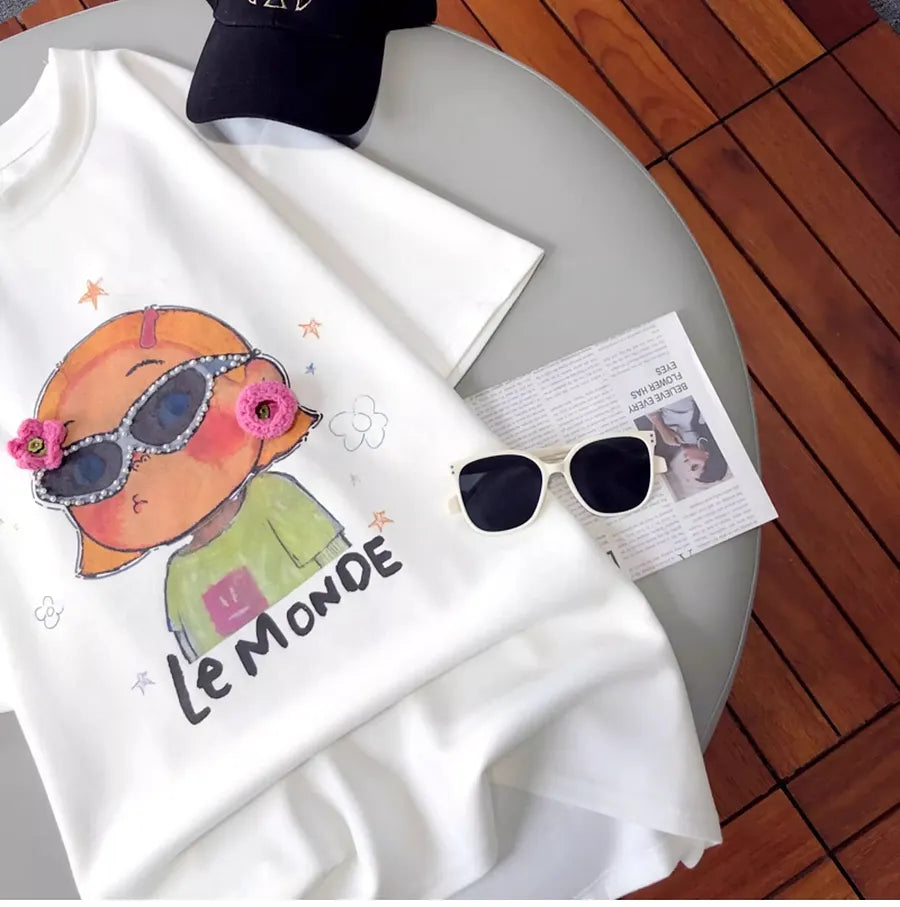 VINESU A12 - Le Monde Girl Oversized Tee with Rhinestone Sunglasses