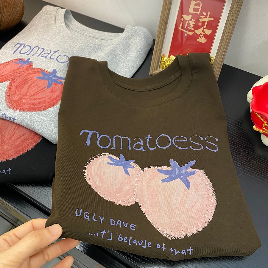 A180 -"Tomato Summer" Graphic Tee - Embroidered Outline Organic Print - 220g Premium Heavyweight Cotton
