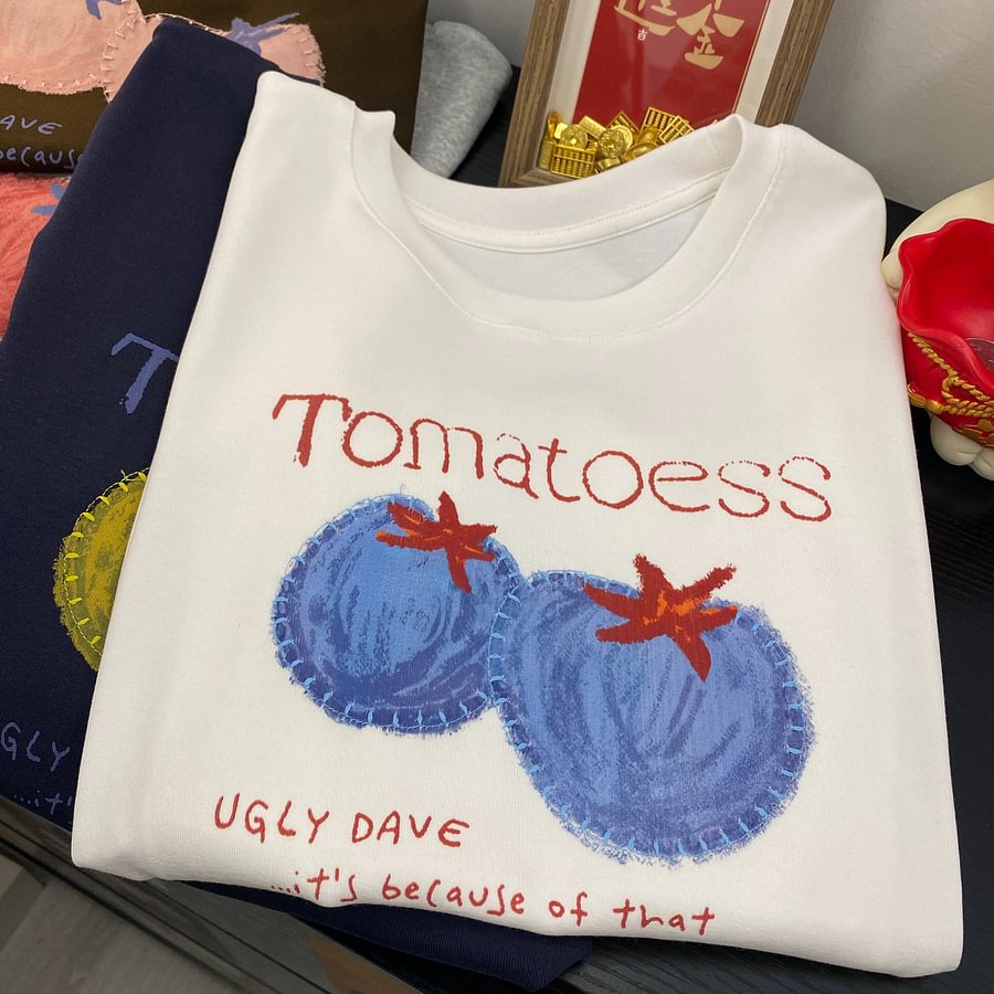 A180 -"Tomato Summer" Graphic Tee - Embroidered Outline Organic Print - 220g Premium Heavyweight Cotton