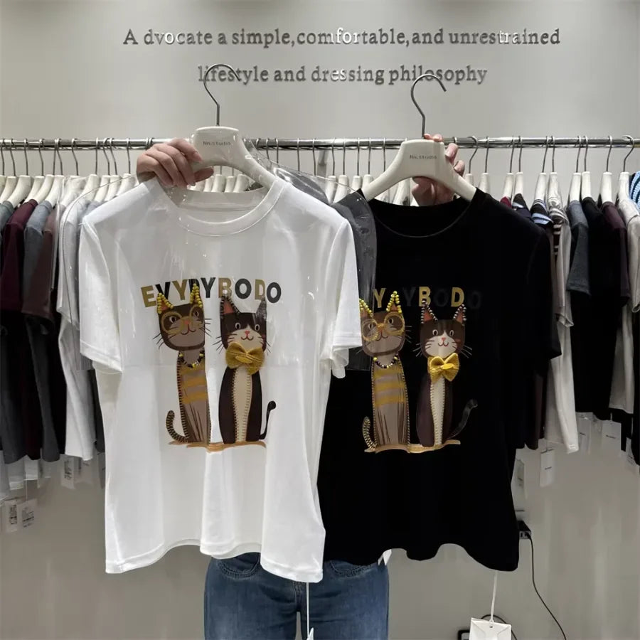 A105 - 220g Heavyweight Cotton Creative 3D Cat Graphic T-Shirt with Handmade Beaded Glasses & Bowtie - Premium Loose Fit Tee