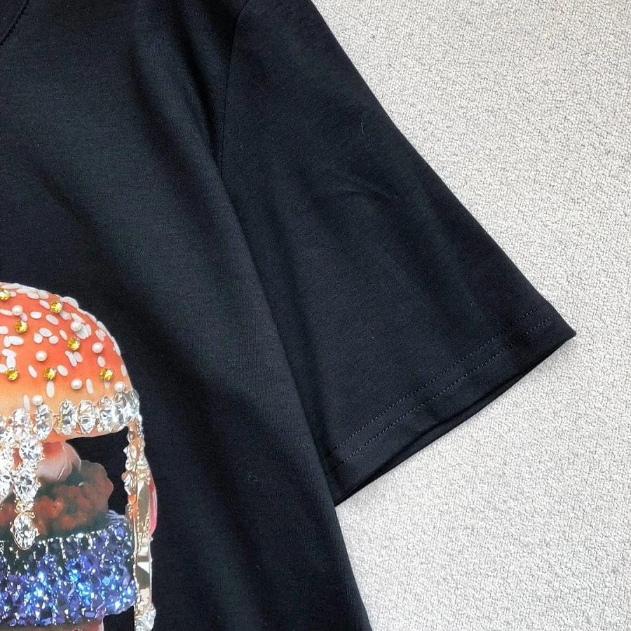 VINESU Pink Edgy-Cute Tee with Heavy Rhinestone Burger Print