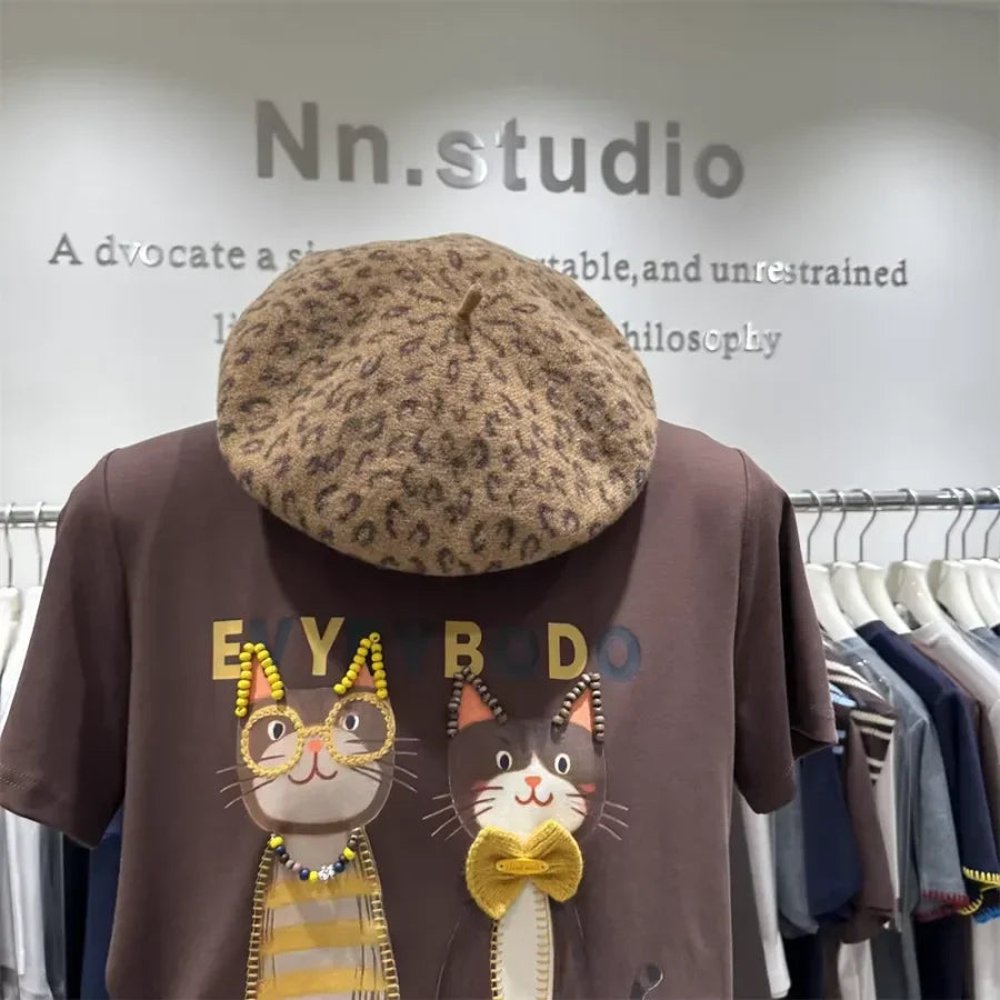 A105 - 220g Heavyweight Cotton Creative 3D Cat Graphic T-Shirt with Handmade Beaded Glasses & Bowtie - Premium Loose Fit Tee