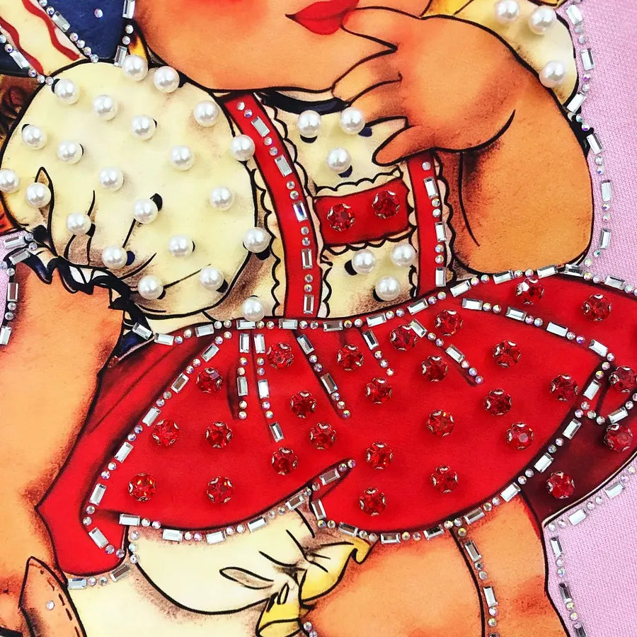 VINESU A19 - Vintage Girl & Doll Pearl & Rhinestone Embellished Cotton T-Shirt