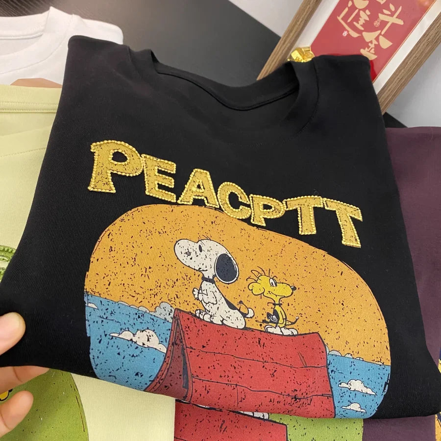 A148 - Snoopy Vintage Retro Comic Oversized Tee - Hand-Embroidered Lettering & Graphic T-Shirt