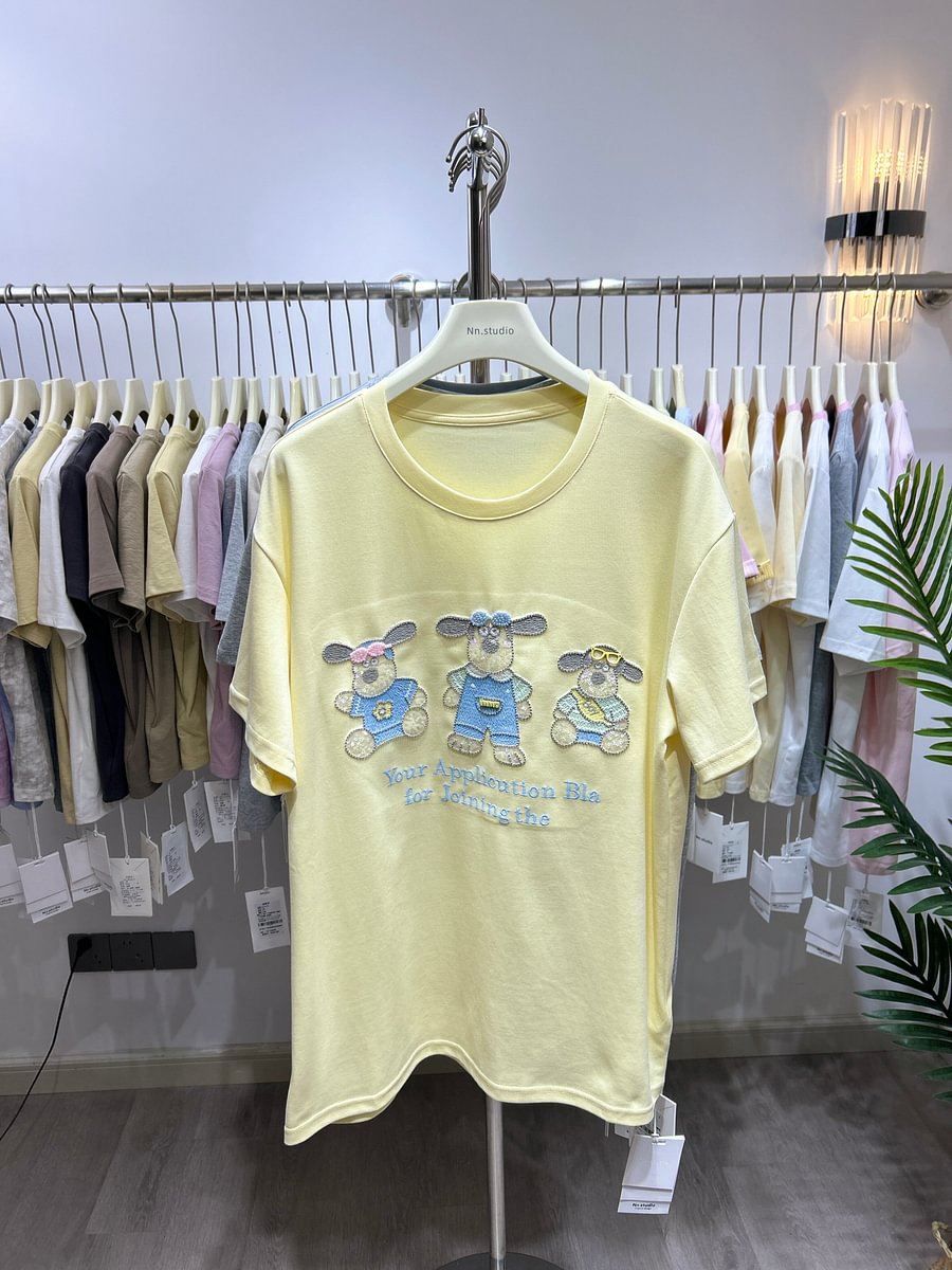 A164 - Luxury Three Bears 3D Embroidery T-Shirt - 320g Ultra-Heavyweight Cotton - Structured Boxy Fit Streetwear Top