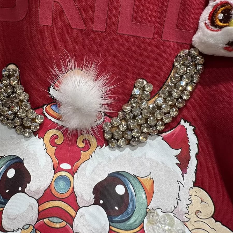 Vinesu A55 - 3D Rhinestone Lion Dance Oversized Tee