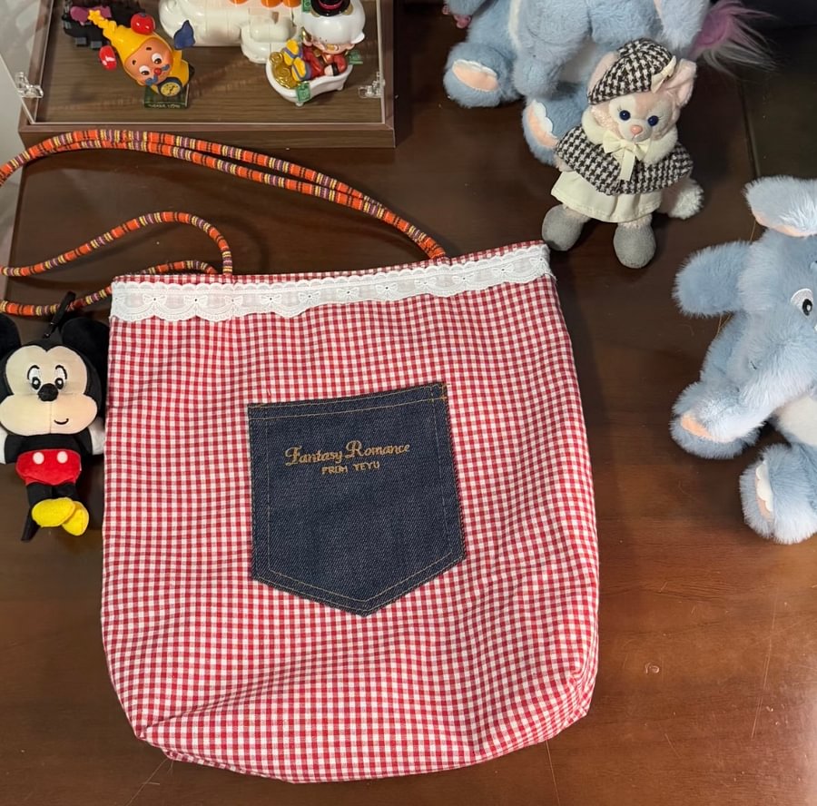 Vinesu Customer Appreciation Sale 💗 Vintage Cartoon Character Plaid Handbag