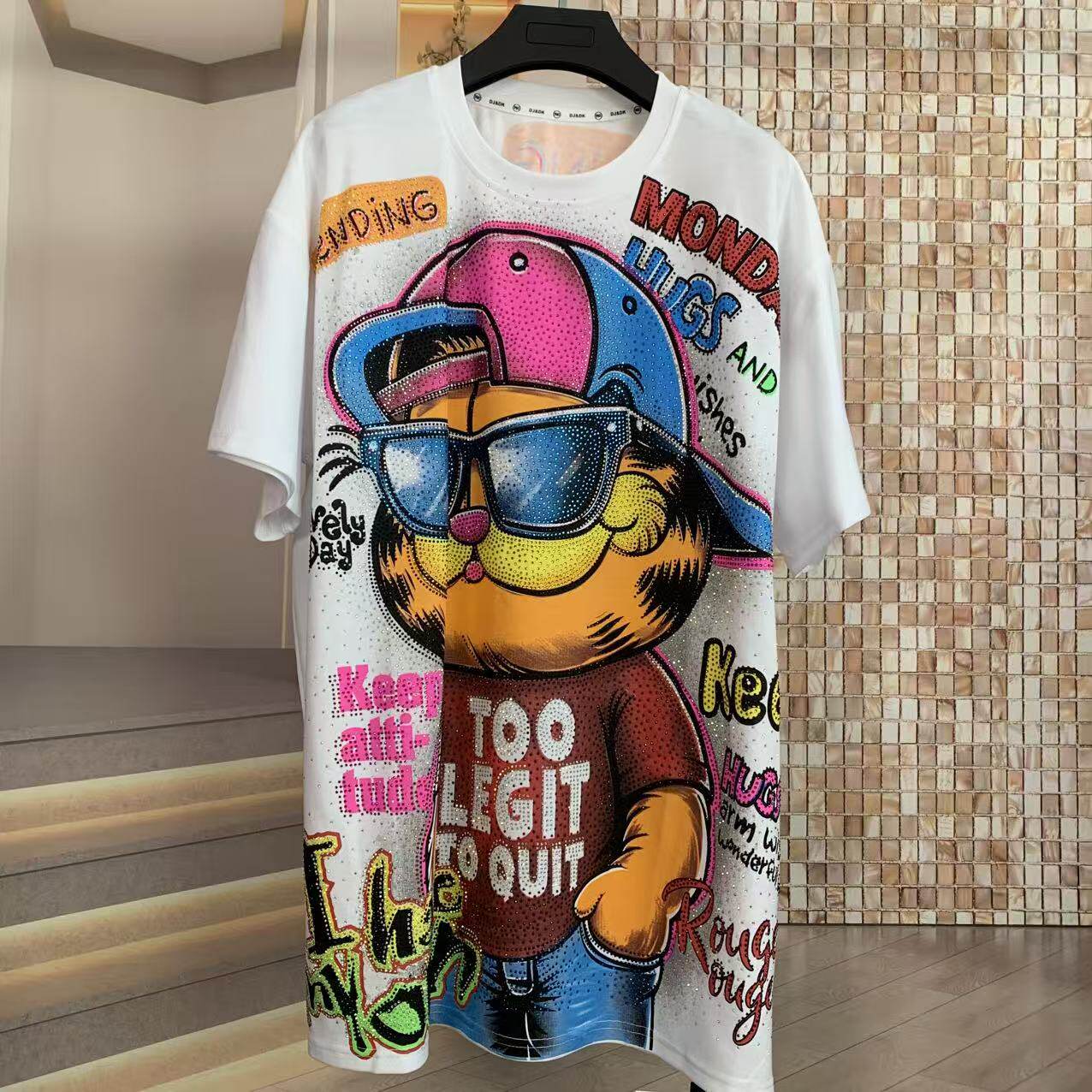 A222 - Garfield Y2K Sparkle Oversized Tee - 320g Heavyweight Breathable Cotton - Premium Bling Character Streetwear Boxy T-Shirt