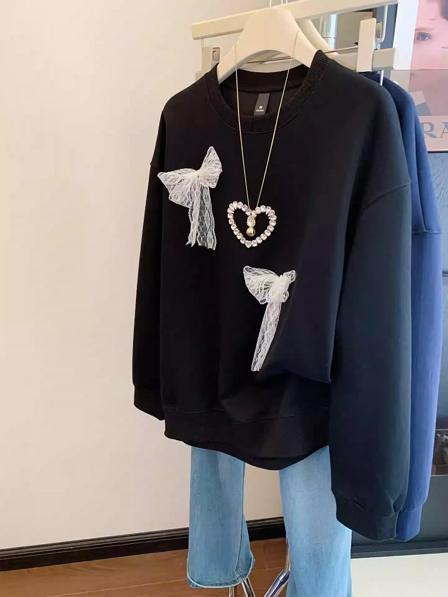 VINESU A45 Women’s Oversized Black Lace Bow & Pearl Heart Crewneck Sweatshirt | Coquette Aesthetic Top