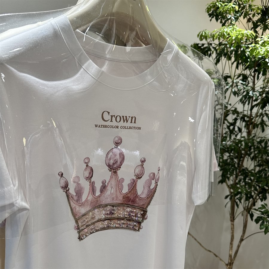 A170 - Heavyweight 220g Cotton Tee with Hand-Beaded Crown Embroidery
